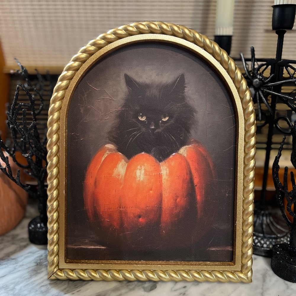 ✨NEW🐈⬛ Black Cat in Pumpkin Halloween Framed Wall Art🎃 - Picture 3 of 5